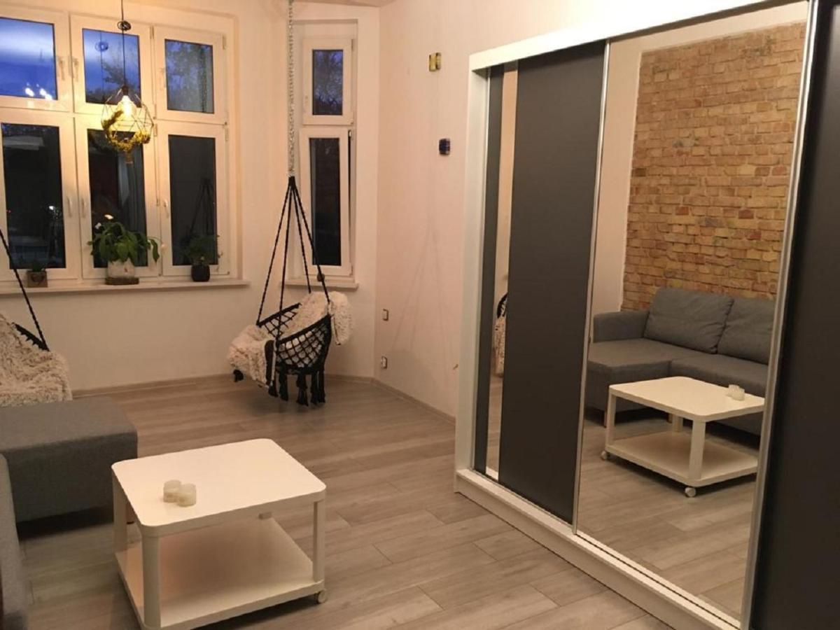 Appartamento Secret Apartament 4 Poznań Esterno foto